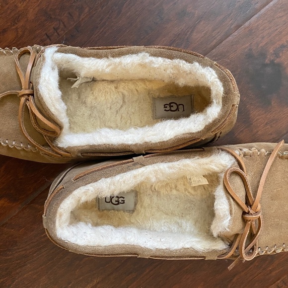 UGG Men’s Olsen Chestnut Tan Classic Moccasin Slippers Size 13 main image 7